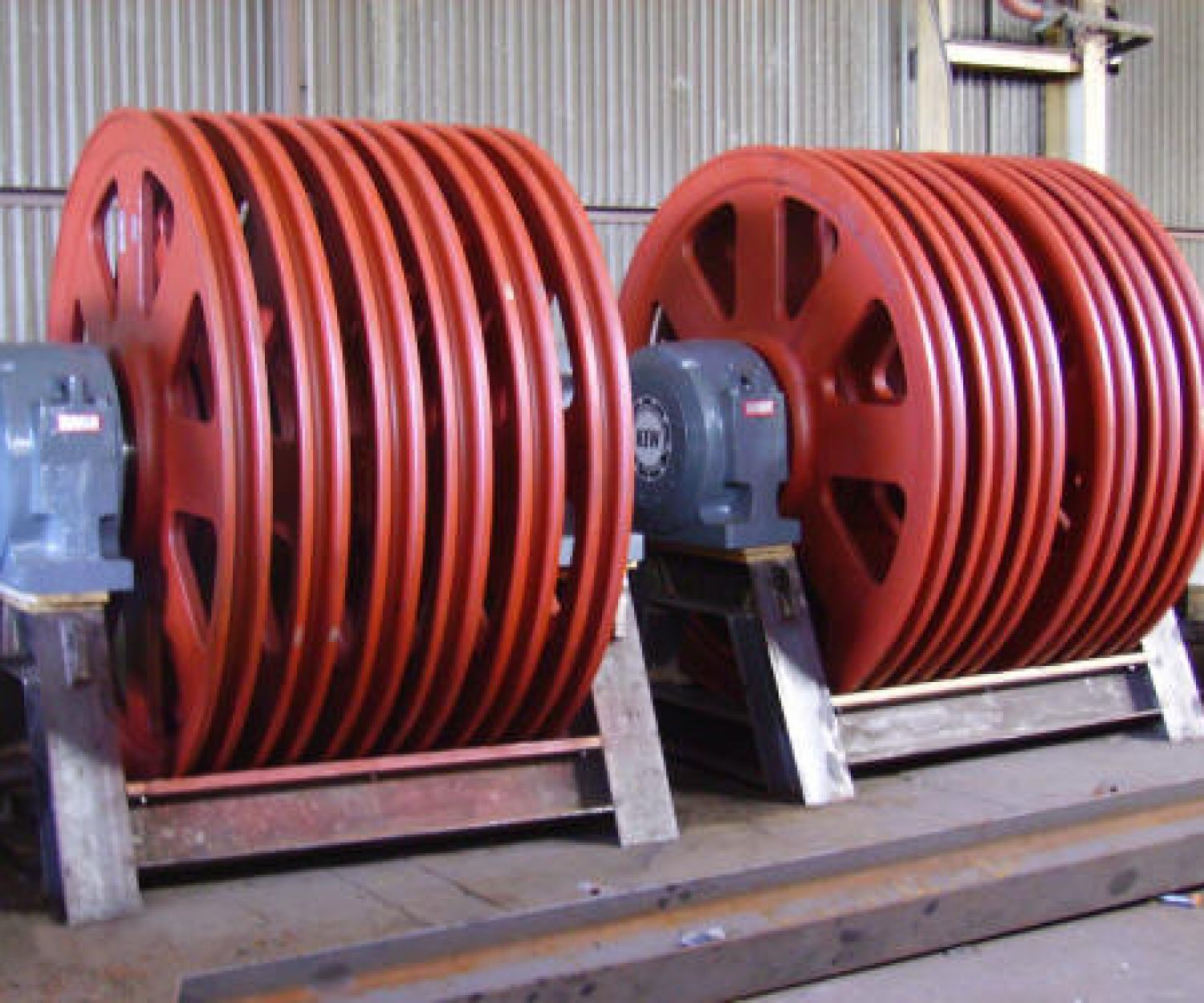 KEW Foundries is supplying sheave wheels for a new Sasol coal shaft as part of its latest contract with Coilmech. 